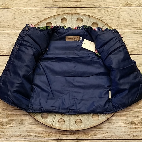 New Girls Navy Ruffled Autumn Winter Puffer Vest - Picture 8 of 8